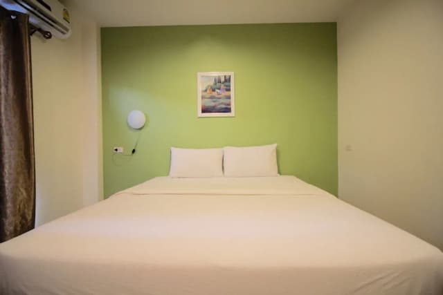 Green Apple Villa-Standard Room-4