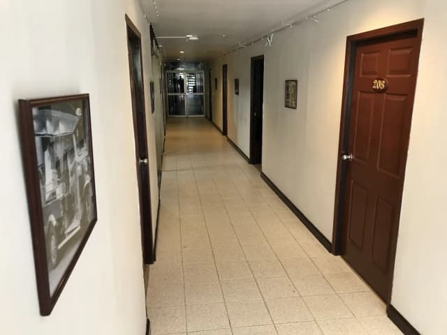 小美人魚旅館及餐廳-Budget Double Room, No Window-1