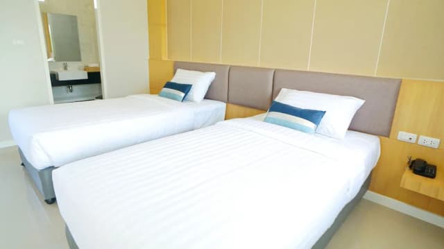 阿帕樹之精品飯店-豪華雙床房-2