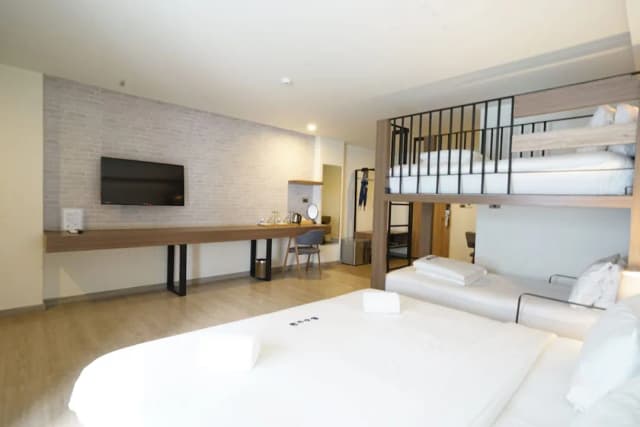 顆顆特爾清邁尼曼酒店-四人房, 1 間臥室-5