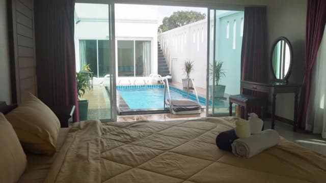 普吉拉古納邦濤某地別墅飯店-3 Bedrooms Private Pool Villa-1