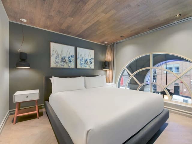 多倫多中心諾富特飯店-普通套房, 1 張特大雙人床-3