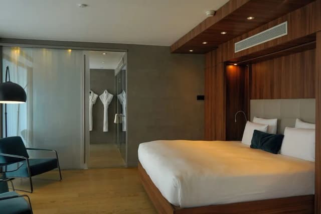 Pullman Paris Tour Eiffel-奢华顶层房, 1 张特大床和 1 张沙发床-10