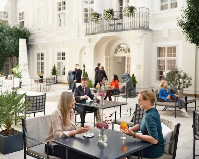 The Mozart Prague by Accor-客房, 1 张特大床-5