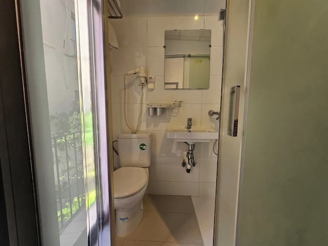 ホテル パレルモ バルセロナ-Habitacion individual Baño privado Interior-5