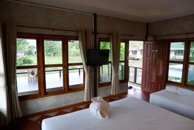 Nok Chan Mee Na-Triple Room-7