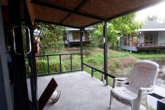 Nok Chan Mee Na-Triple Room-11