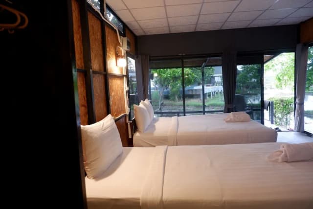 Nok Chan Mee Na-Triple Room-5