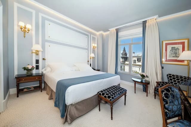 Wellington Hotel & Spa Madrid-Superior Room, City View-1