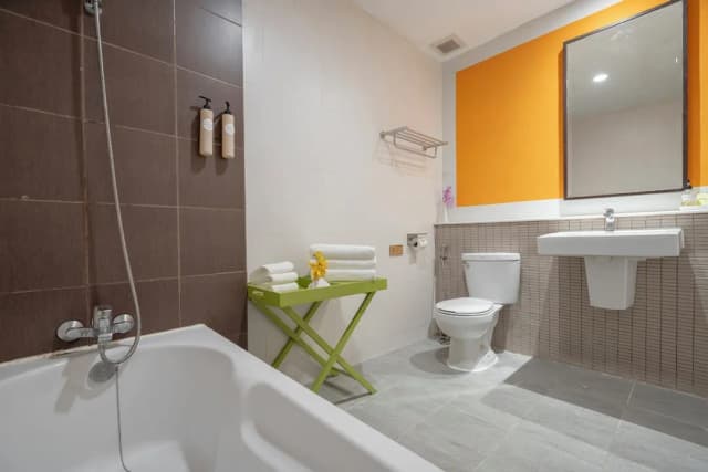 曼谷飯店-Urban Triple Room-5