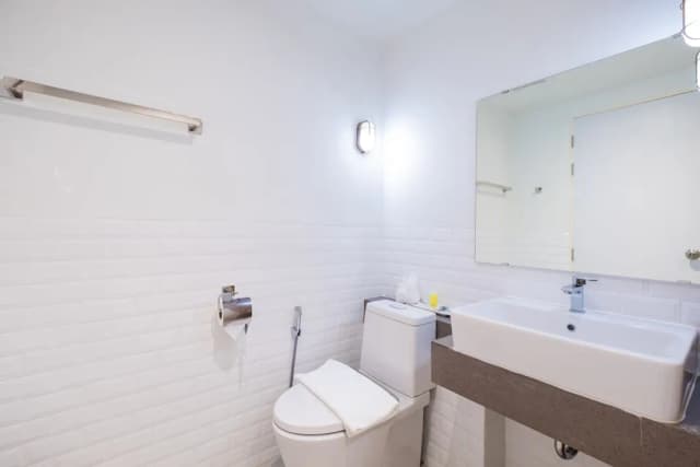 S.22 Hotel Suratthani-高级双床房-18