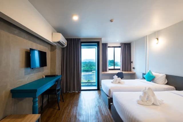S.22 Hotel Suratthani-高级双床房-7