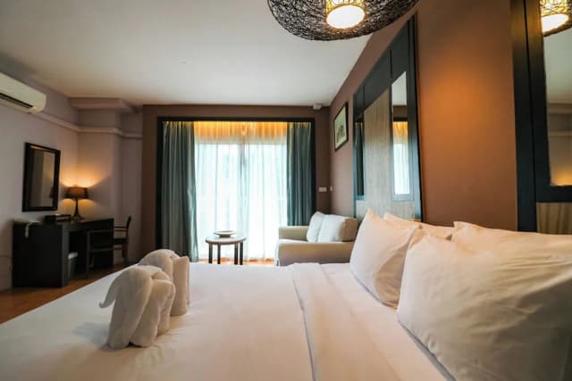 皇家美景渡假村-Deluxe With Breakfast Double Bed-2