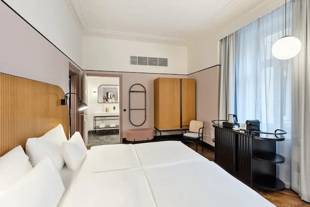 維也納阿斯托里亞飯店-高級客房, 1 張加大雙人床-3