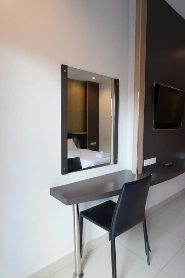 芭達雅 Tribe 飯店-標準雙床房-5