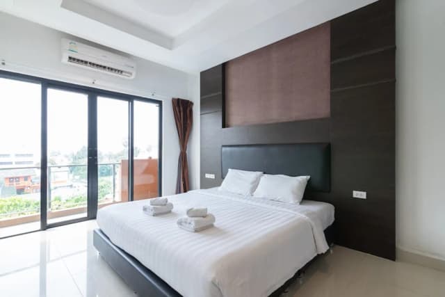 芭達雅 Tribe 飯店-豪華雙人房單人入住-1