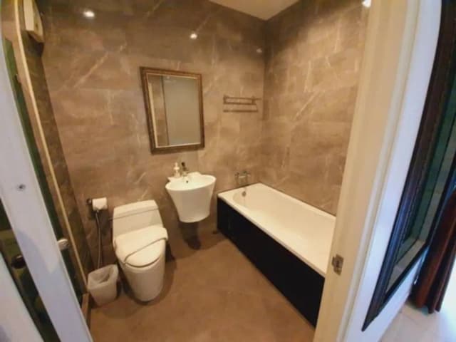 芭達雅 Tribe 飯店-豪華雙人房單人入住-6