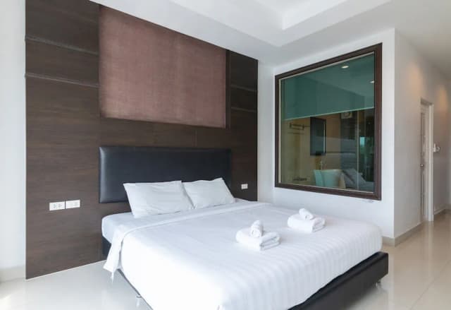 芭達雅 Tribe 飯店-豪華雙人房單人入住-8