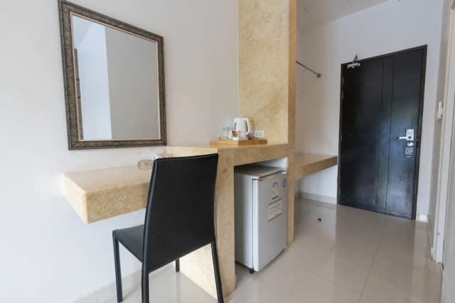 芭達雅 Tribe 飯店-高級雙人房-3