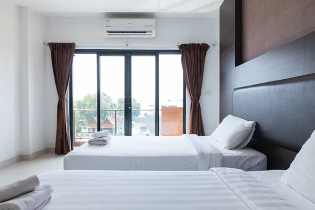 芭達雅 Tribe 飯店-豪華雙床房-1