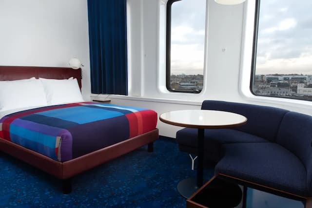 더 스탠다드 런던-디럭스룸, 퀸사이즈침대 1개-1