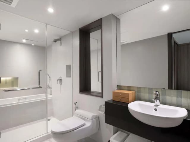 曼谷素坤逸傳承諾富特生活飯店-家庭套房-5