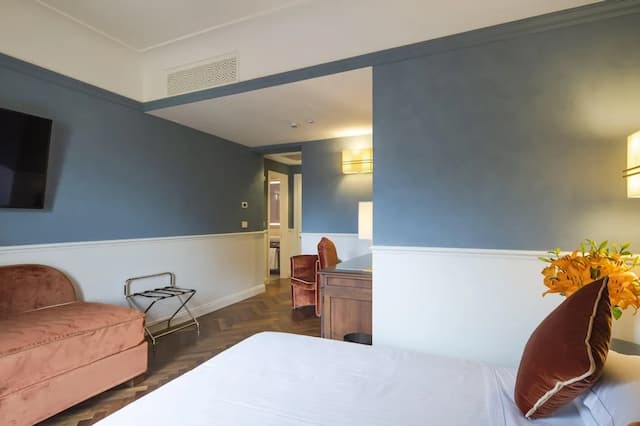 Rivoli Boutique Hotel-Deluxe Double or Twin Room-2