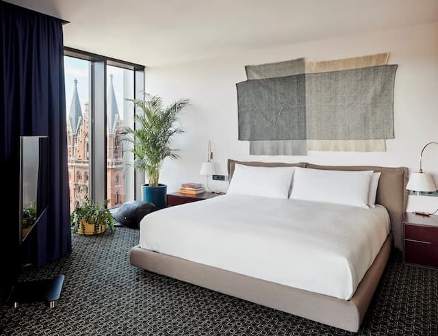 더 스탠다드 런던-스위트 (Spot)-3