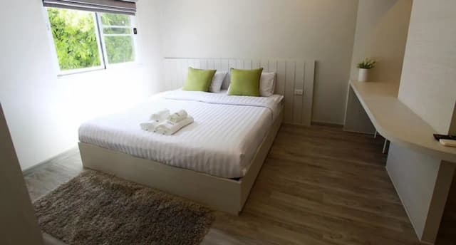 The Prima Residence-Deluxe Double Room-1
