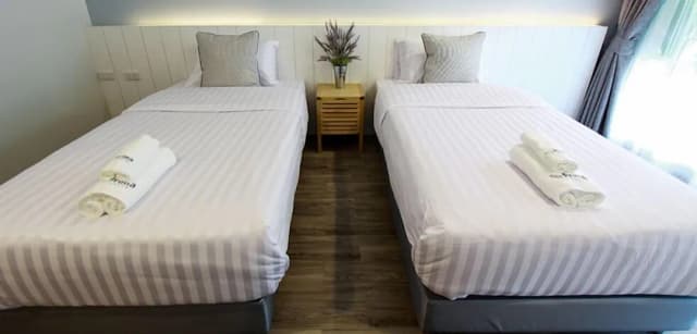 The Prima Residence-Basic Twin Room-4