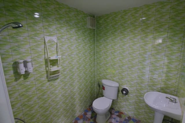 Bunny Hill Resort-Standard King Room-43