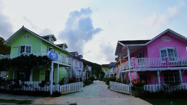 Bunny Hill Resort-Standard King Room-44