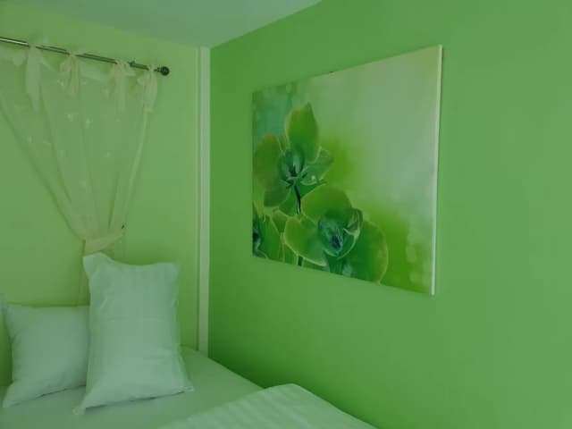 Bunny Hill Resort-Standard King Room-7