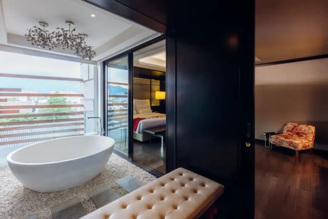 アマノール オテル チェンマイ-プレミア スイート-10