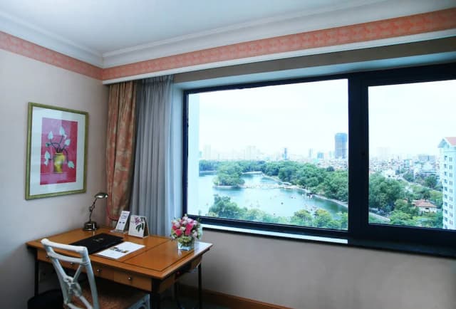 Hanoi Daewoo Hotel-Grand Deluxe Twin Lake View-7