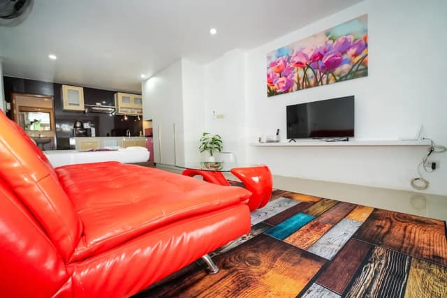 반 와루 시뷰-스튜디오-42