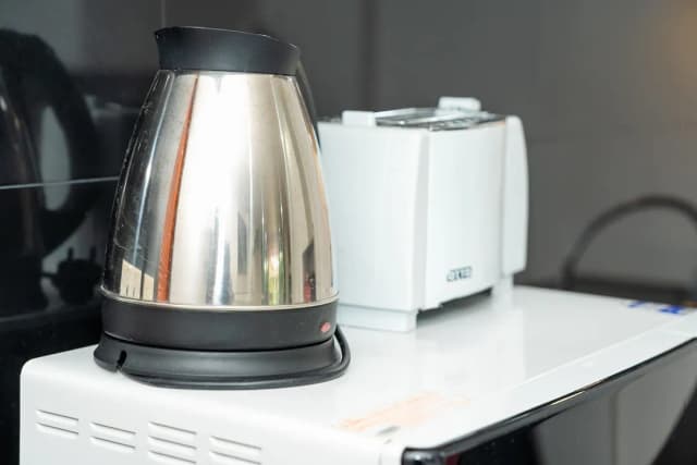 반 와루 시뷰-스튜디오-45