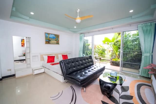 반 와루 시뷰-스튜디오-3