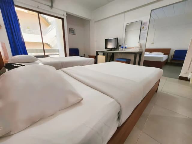 サイアム パレス ホテル-Deluxe Family Room with Two Bathrooms-8