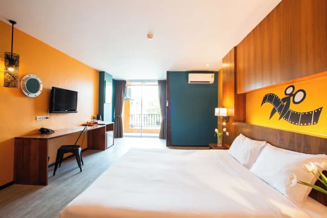 MeStyle Place Hotel-Standard Room, 1 King Bed, Balcony-11
