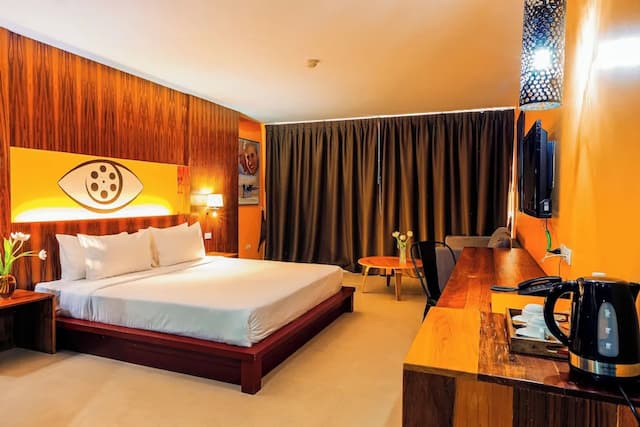 自我風格飯店-豪華客房, 1 張特大雙人床, 陽台-1