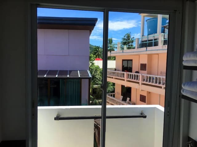 The Front Hotel and Apartment-Comfort Quadruple Room, Partial Ocean View-26