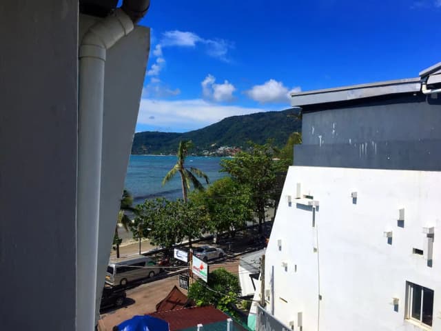 The Front Hotel and Apartment-Comfort Quadruple Room, Partial Ocean View-25