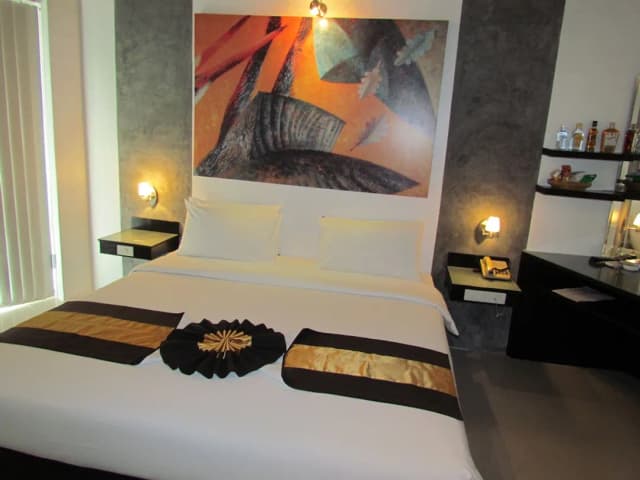 The Front Hotel and Apartment-Design Studio, 1 King Bed, City View-4