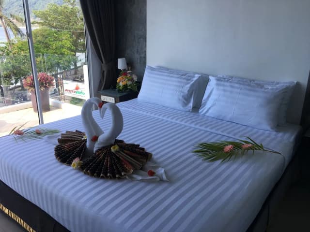 The Front Hotel and Apartment-Exclusive Studio, Sea View, Oceanfront-13