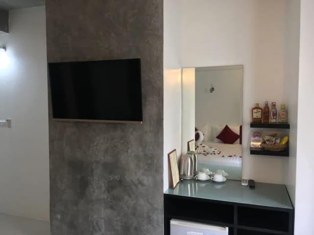 The Front Hotel and Apartment-Standard Studio, 1 King Bed, City View-38