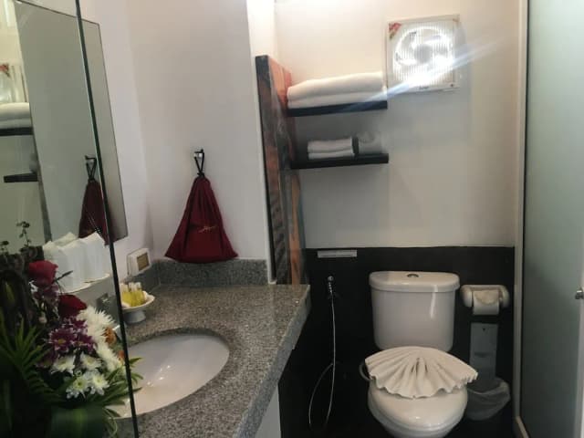 The Front Hotel and Apartment-Standard Studio, 1 King Bed, City View-18