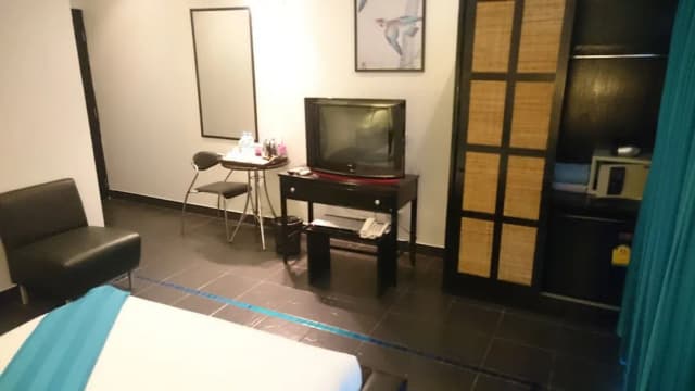 溫尼住宅飯店及夜總會-高級客房-6