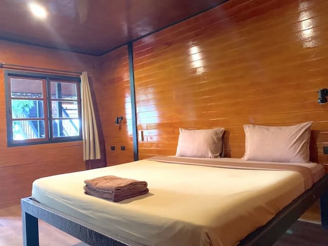 鵝卵石海灘酒店-標準雙人房-1