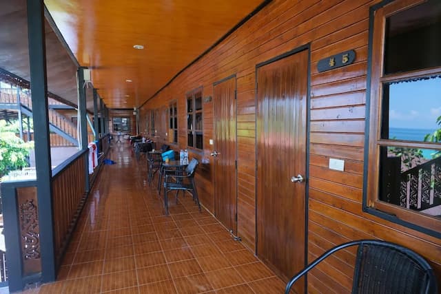 鵝卵石海灘酒店-Standard Twin Room-3